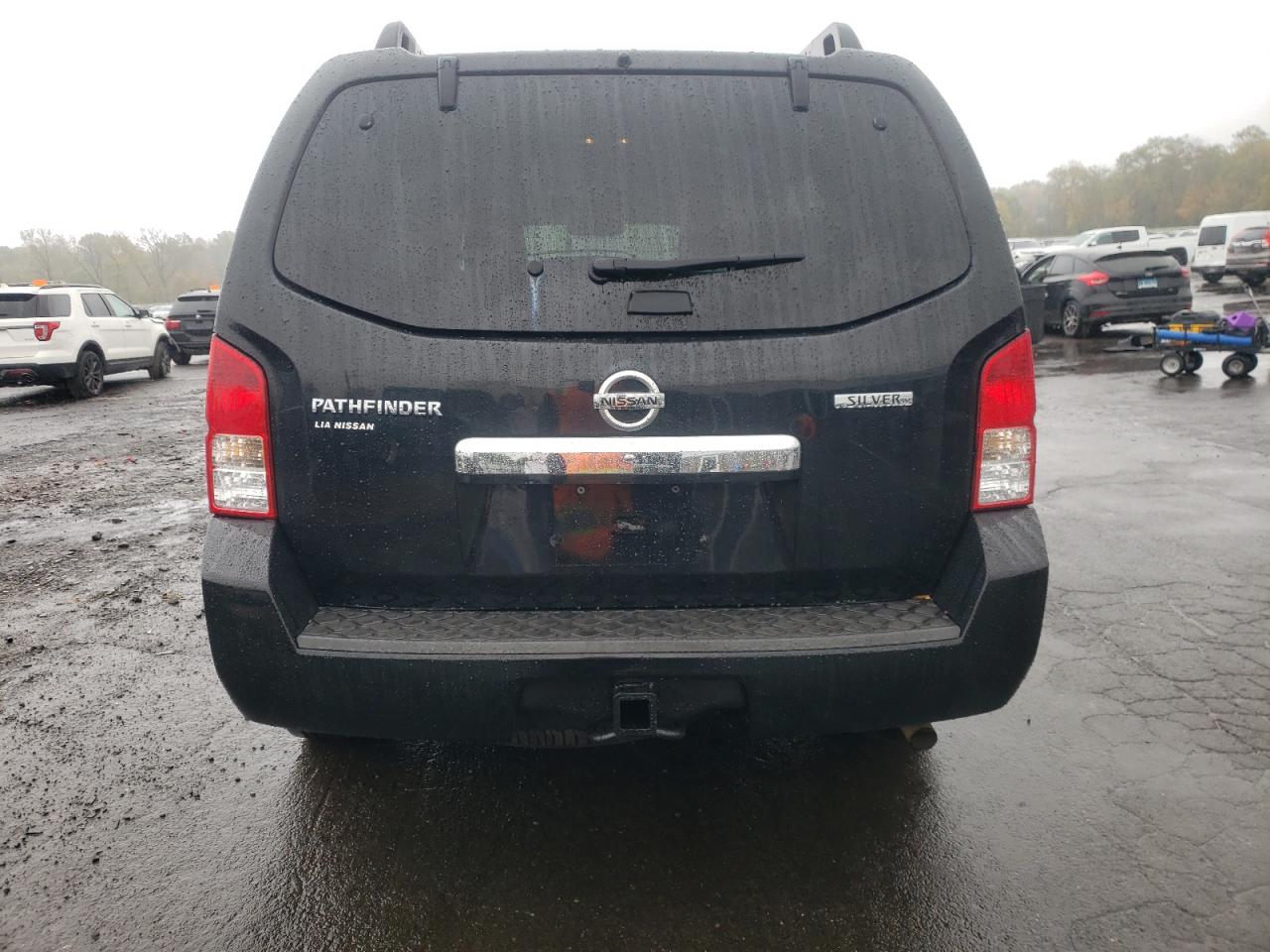 2011 Nissan Pathfinder S VIN: 5N1AR1NB0BC613517 Lot: 85341775