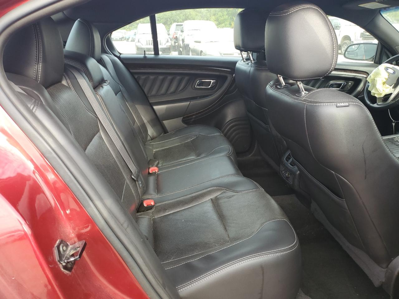 2015 Ford Taurus Limited VIN: 1FAHP2F82FG133453 Lot: 81984095