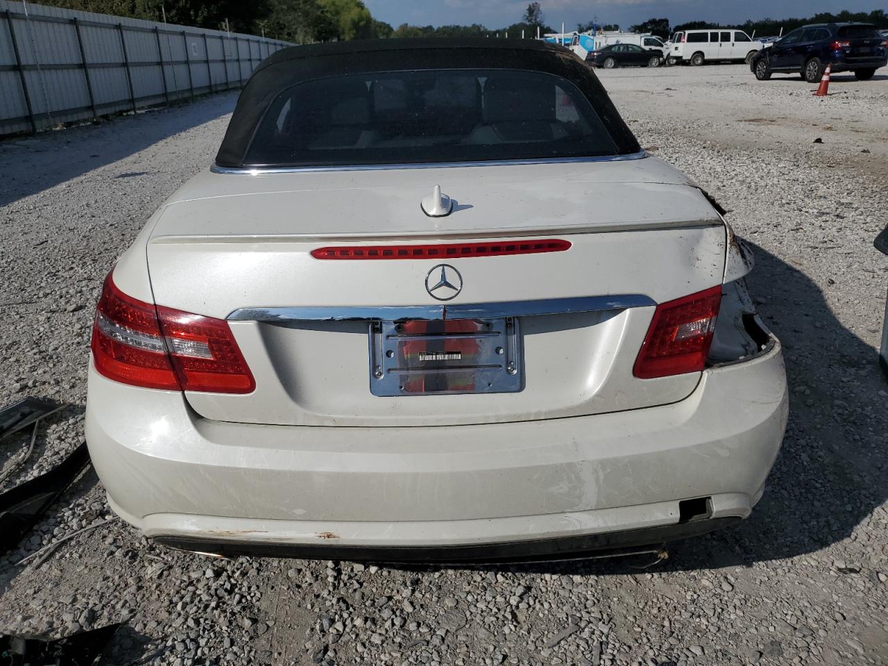 2011 Mercedes-Benz E 550 VIN: WDDKK7CF9BF106917 Lot: 84974375