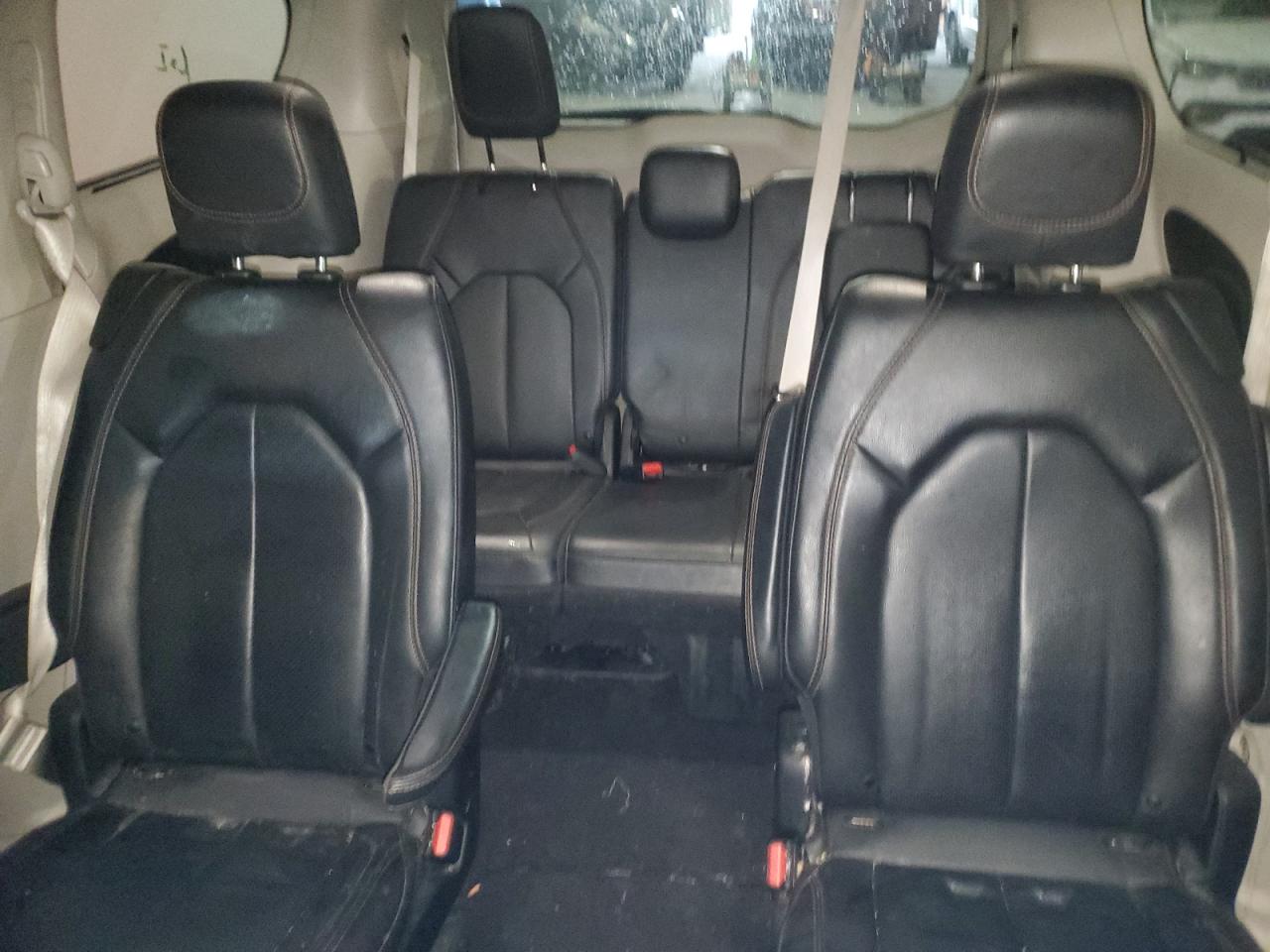 2020 Chrysler Pacifica Touring L VIN: 2C4RC1BG7LR185592 Lot: 90436205