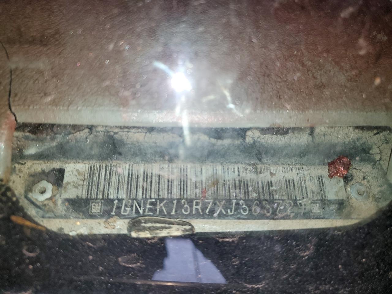 1999 Chevrolet Tahoe K1500 VIN: 1GNEK13R7XJ363729 Lot: 86090905