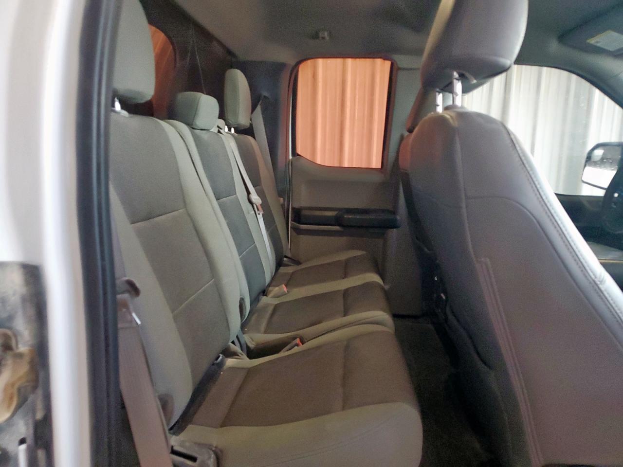 2018 Ford F150 Super Cab VIN: 1FTFX1E50JFA07156 Lot: 85311925