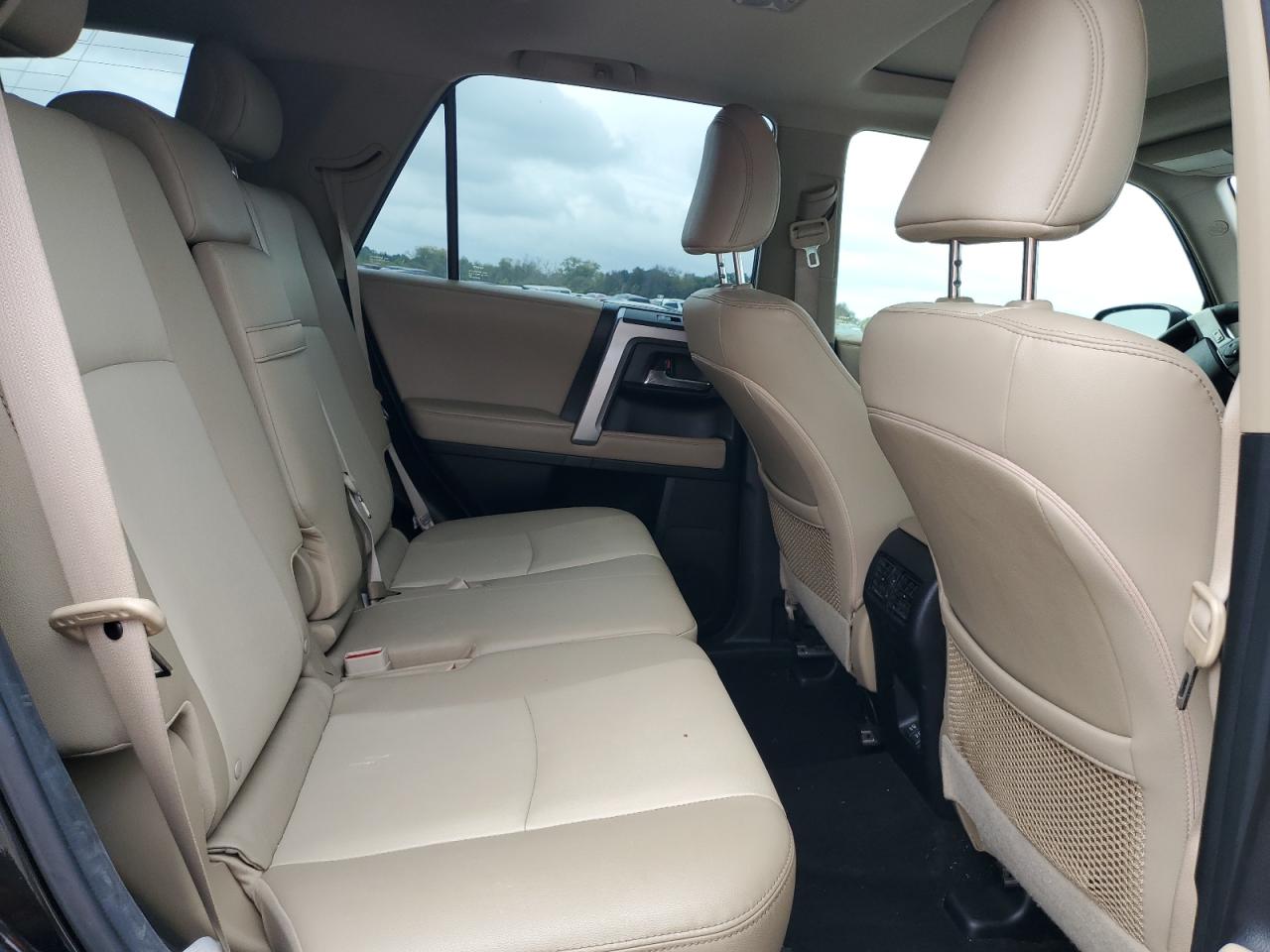 2020 Toyota 4Runner Sr5/Sr5 Premium VIN: JTEBU5JR1L5764403 Lot: 82339515