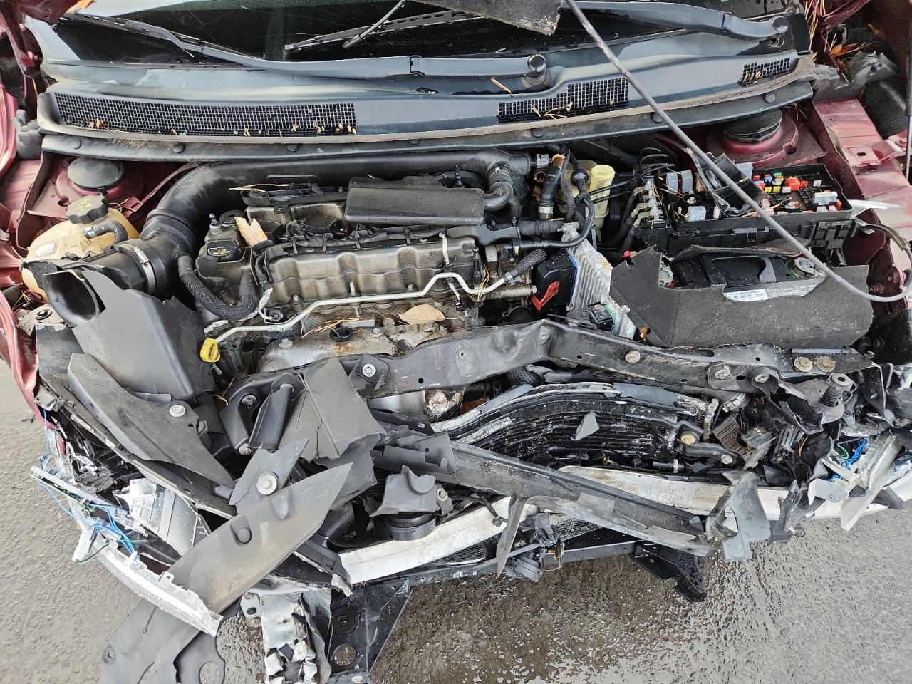 2015 Chrysler 200 Limited VIN: 1C3CCCAB1FN743577 Lot: 90663775