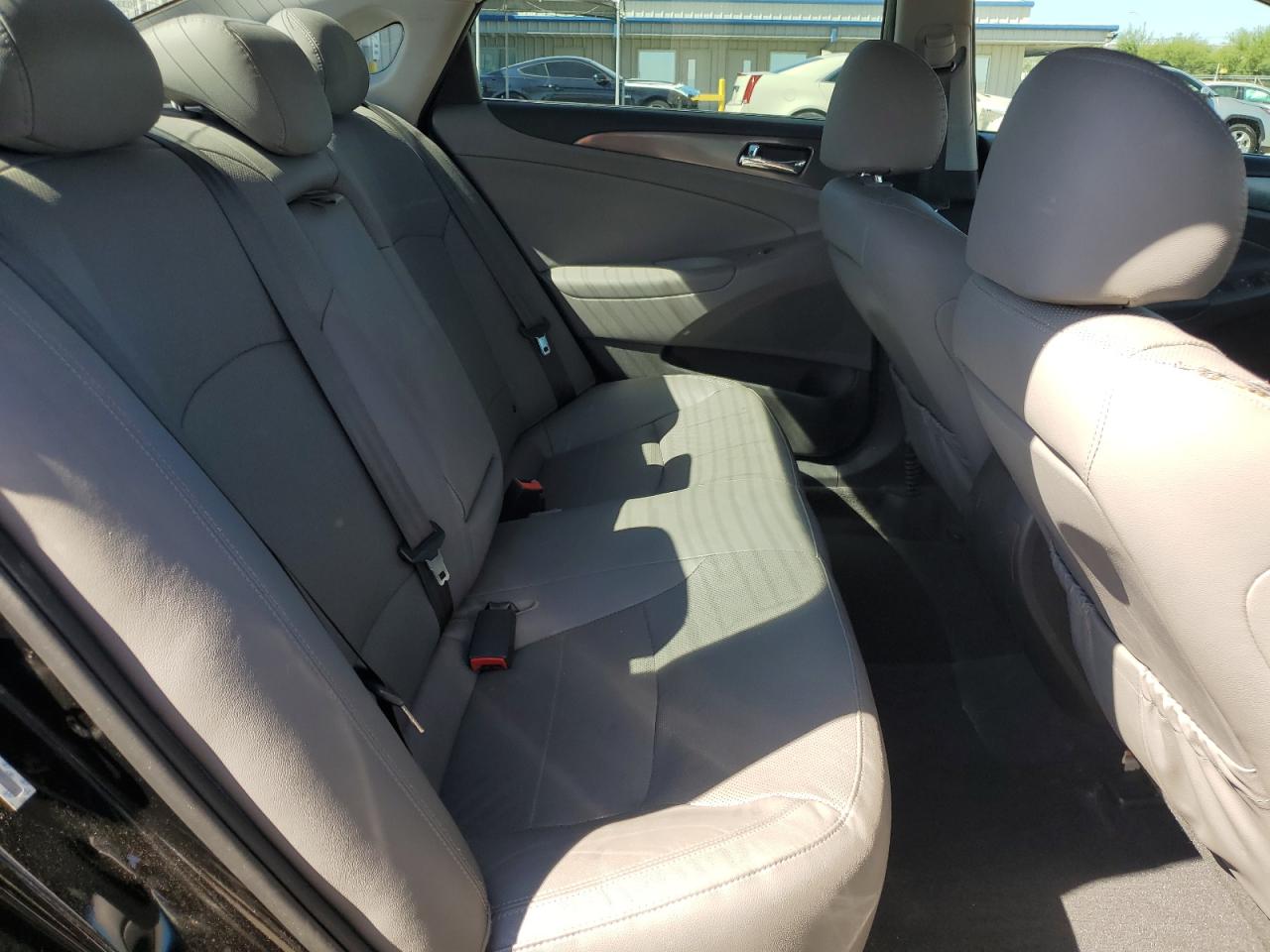 2015 Hyundai Sonata Hybrid VIN: KMHEC4A40FA129716 Lot: 84451885