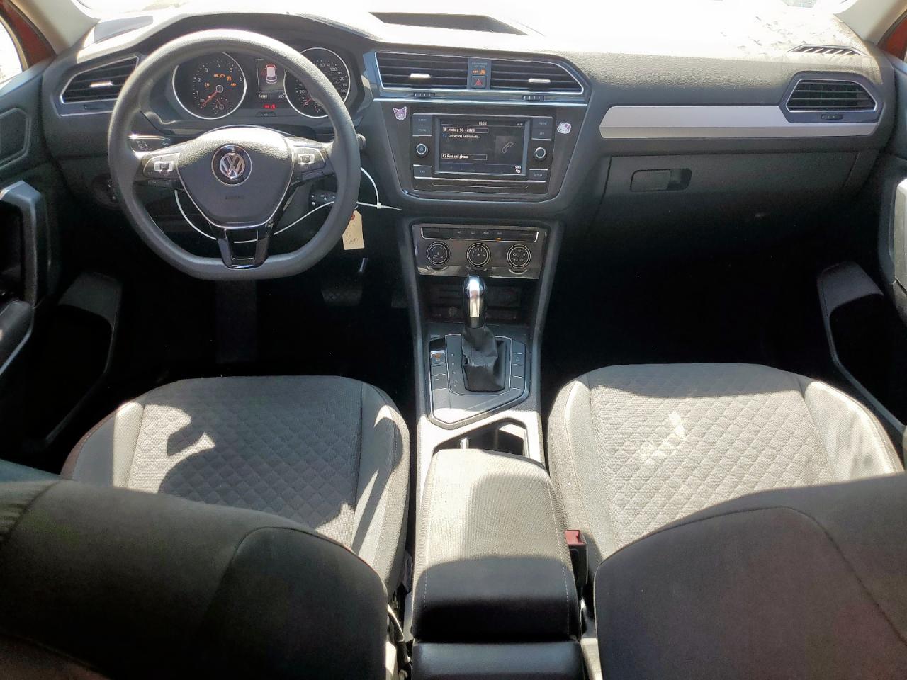 2019 Volkswagen Tiguan S VIN: 3VV1B7AX0KM045525 Lot: 82000865