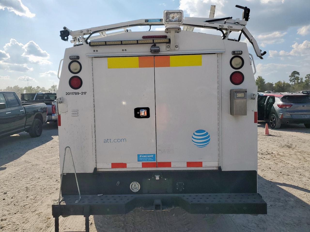 2017 Chevrolet Silverado C3500 VIN: 1GB3CYCG5HZ389659 Lot: 85348655