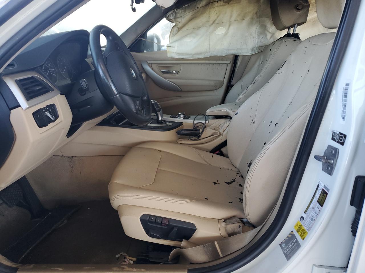 2013 BMW 320 I VIN: WBA3B1C58DK128546 Lot: 85827015