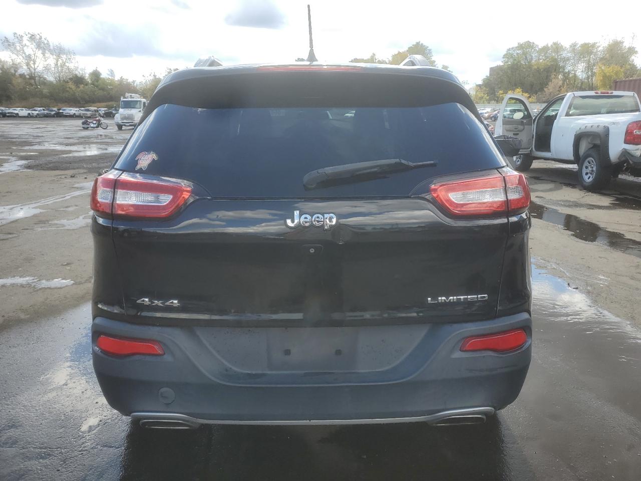 2015 Jeep Cherokee Limited VIN: 1C4PJMDS8FW635701 Lot: 86885205