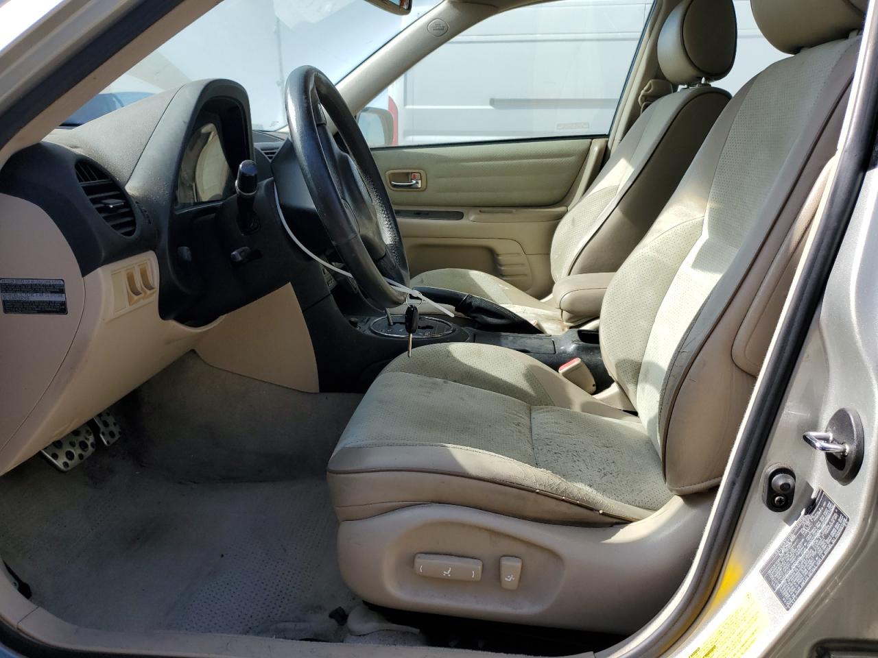 2002 Lexus Is 300 VIN: JTHBD192720046546 Lot: 90668395