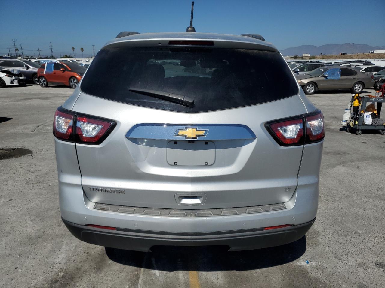 2017 Chevrolet Traverse Lt VIN: 1GNKRGKD5HJ347991 Lot: 84549105