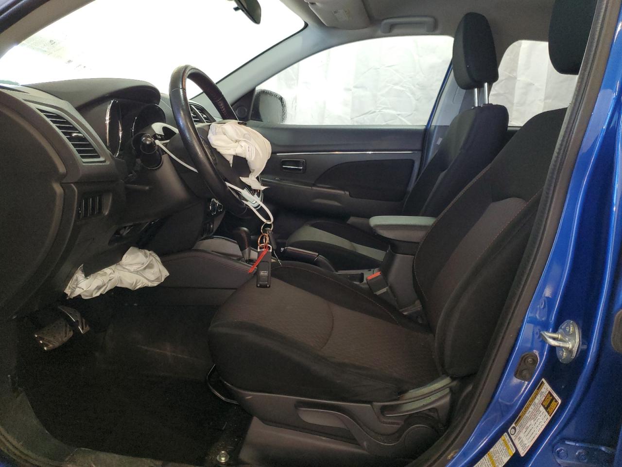 2018 Mitsubishi Outlander Sport Es VIN: JA4AR3AU0JU004017 Lot: 86610395