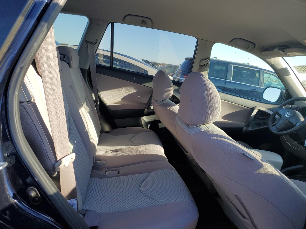 2006 Toyota Rav4 VIN: JTMBD33V566018408 Lot: 82277105