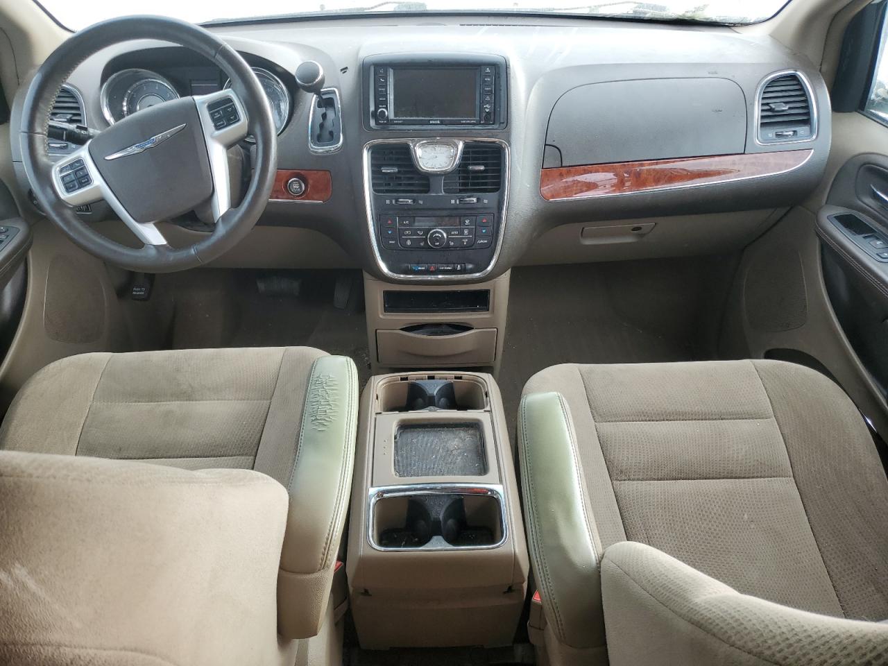 2015 Chrysler Town & Country Touring VIN: 2C4RC1BG5FR562926 Lot: 84738915