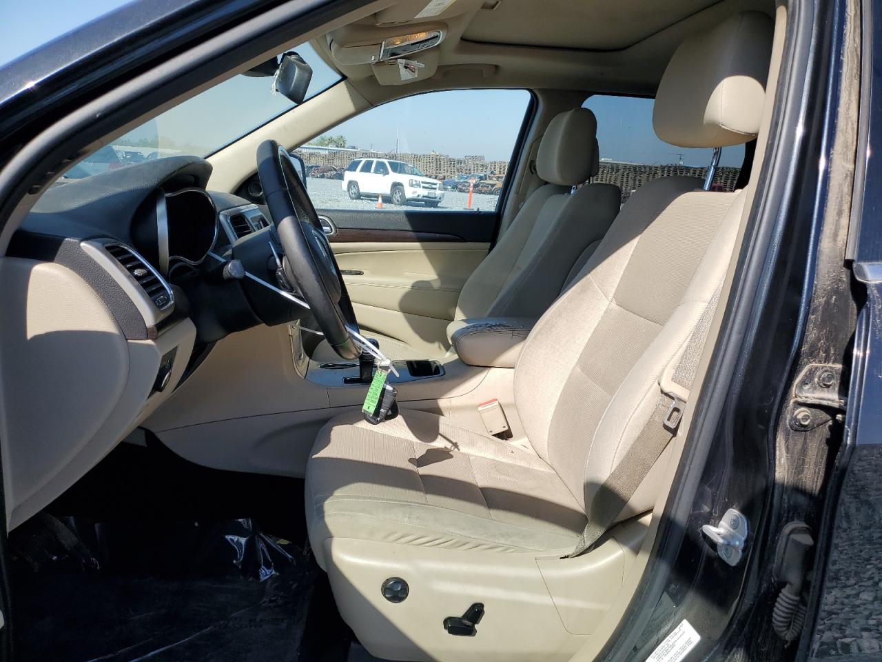 2014 Jeep Grand Cherokee Laredo VIN: 1C4RJFAG0EC158718 Lot: 82608065