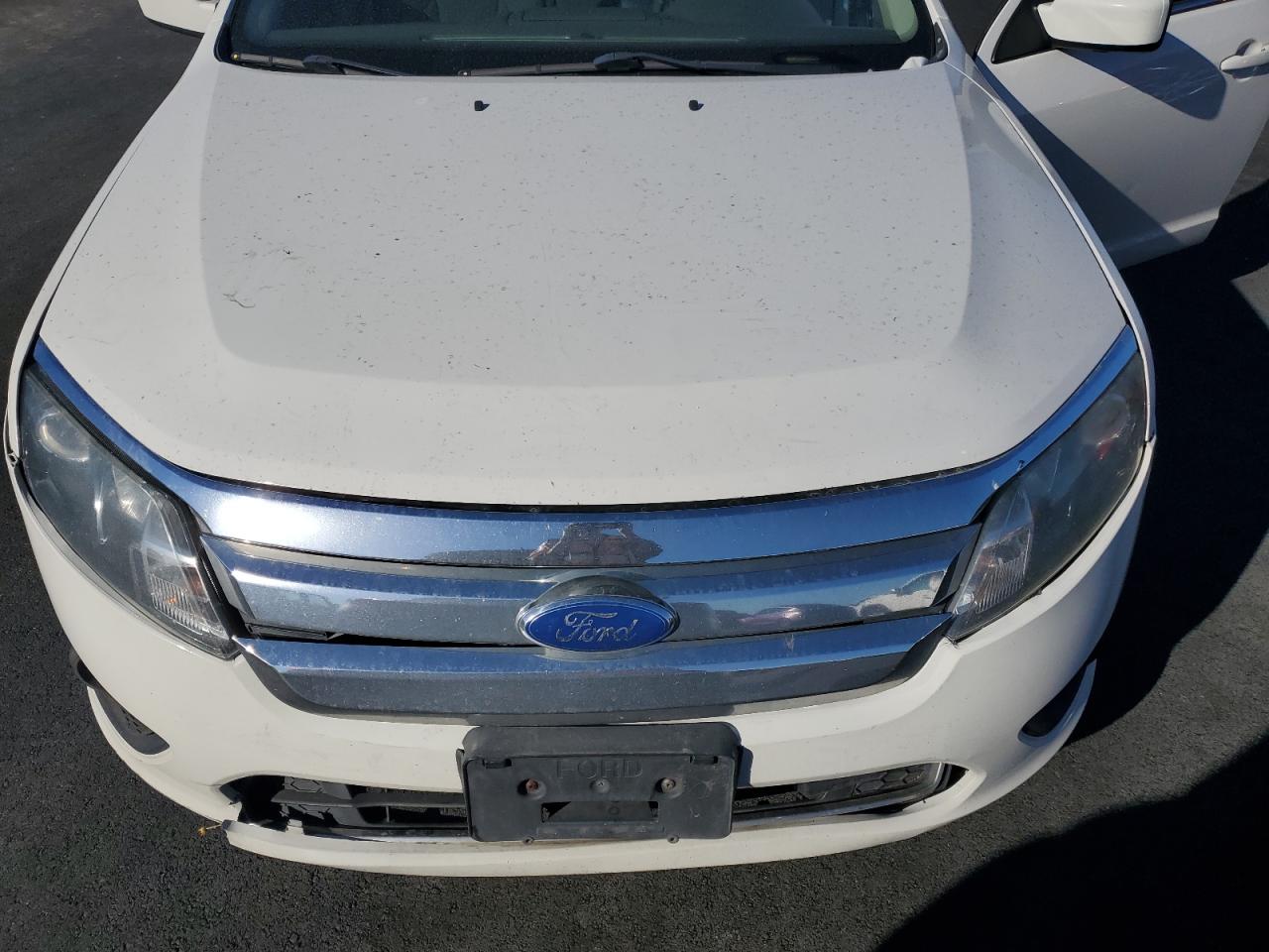 2011 Ford Fusion Se VIN: 3FAHP0HA7BR261808 Lot: 90778395