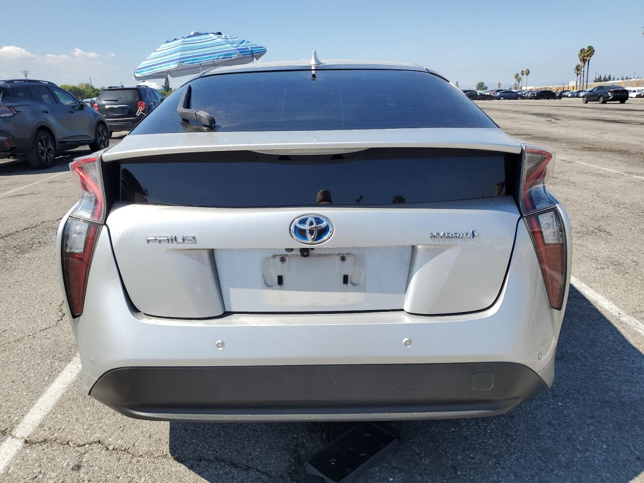 2017 Toyota Prius VIN: JTDKBRFUXH3051565 Lot: 82158125