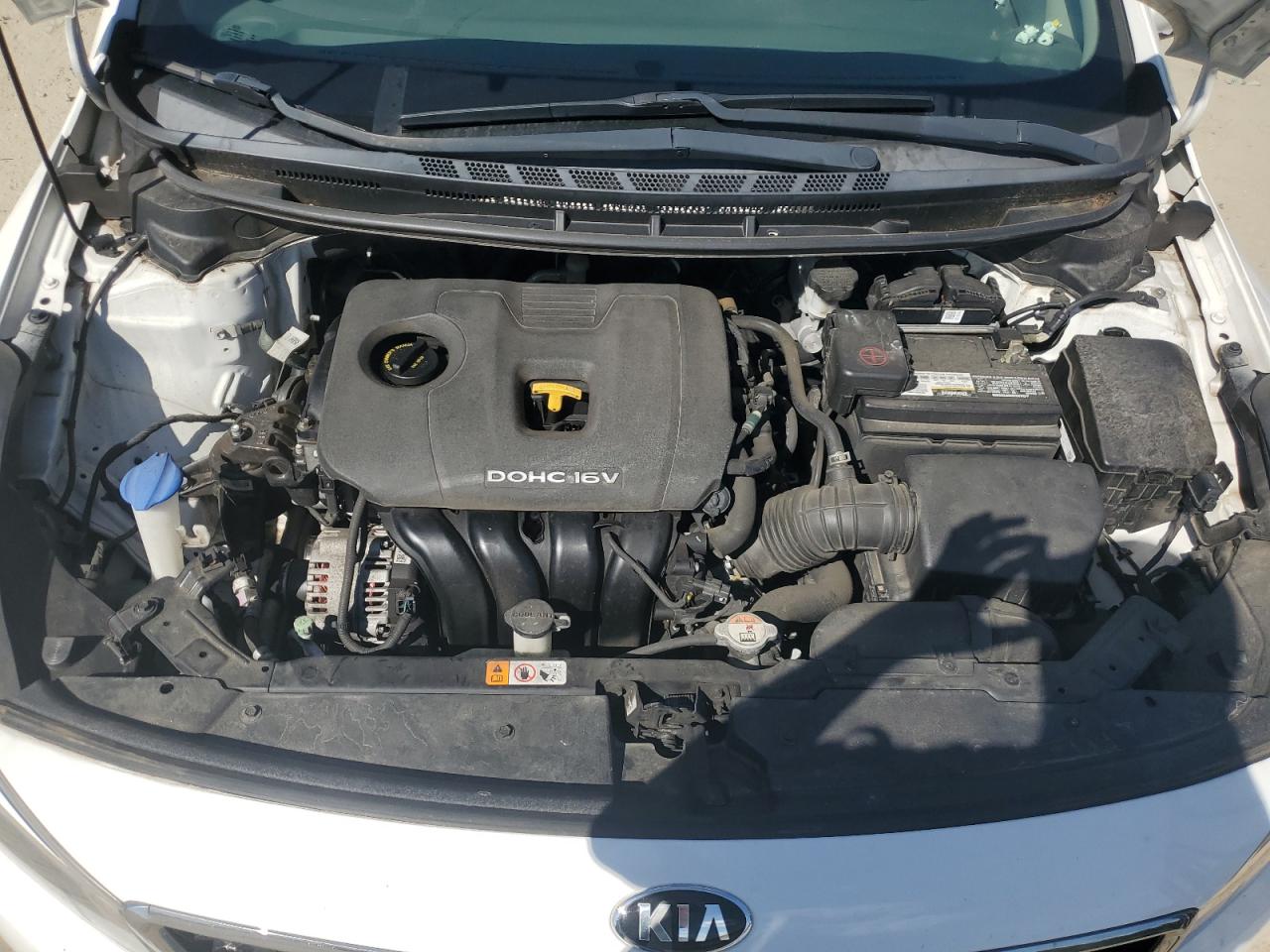 2017 Kia Forte Lx VIN: 3KPFK4A7XHE104831 Lot: 85267505