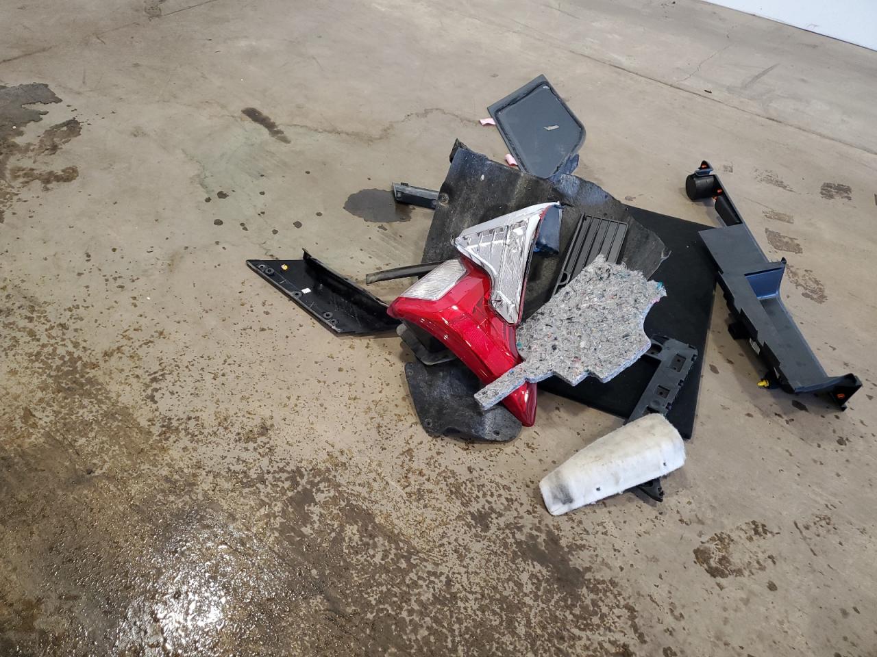 2022 Ford Explorer Xlt VIN: 1FMSK8DH8NGC18389 Lot: 84727275