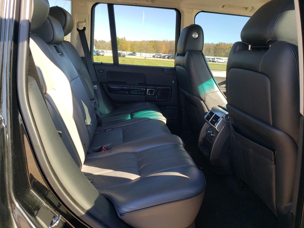 2012 Land Rover Range Rover Hse Luxury VIN: SALMF1D44CA388117 Lot: 90356135