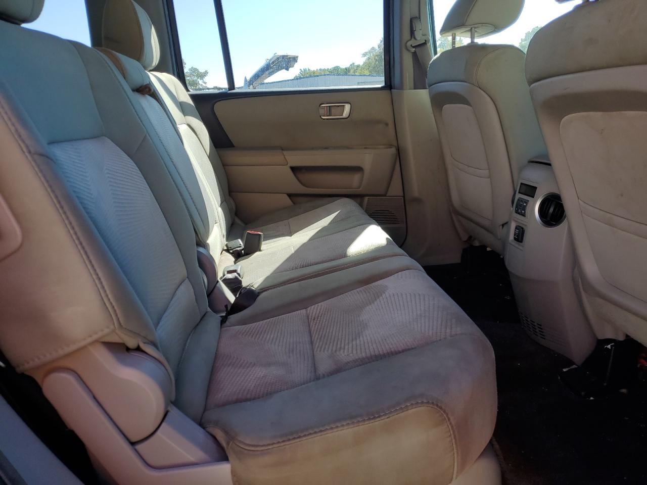 2013 Honda Pilot Lx VIN: 5FNYF4H29DB037487 Lot: 84969505