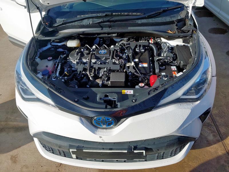 2021 TOYOTA C-HR 1.8 HYBRID EXCEL 5DR CVT