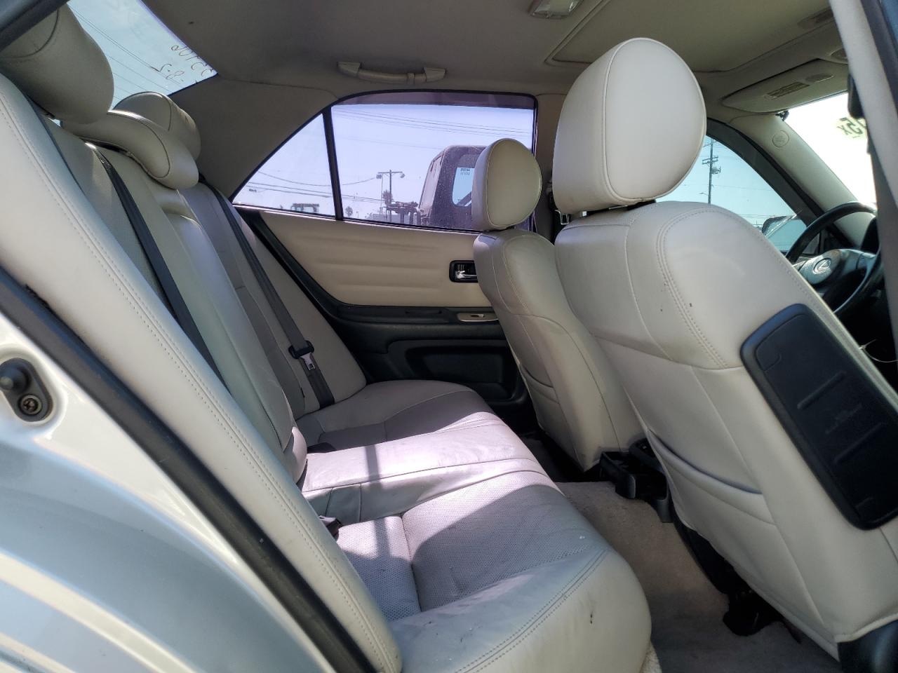 2004 Lexus Is 300 VIN: JTHBD192940092642 Lot: 82216315