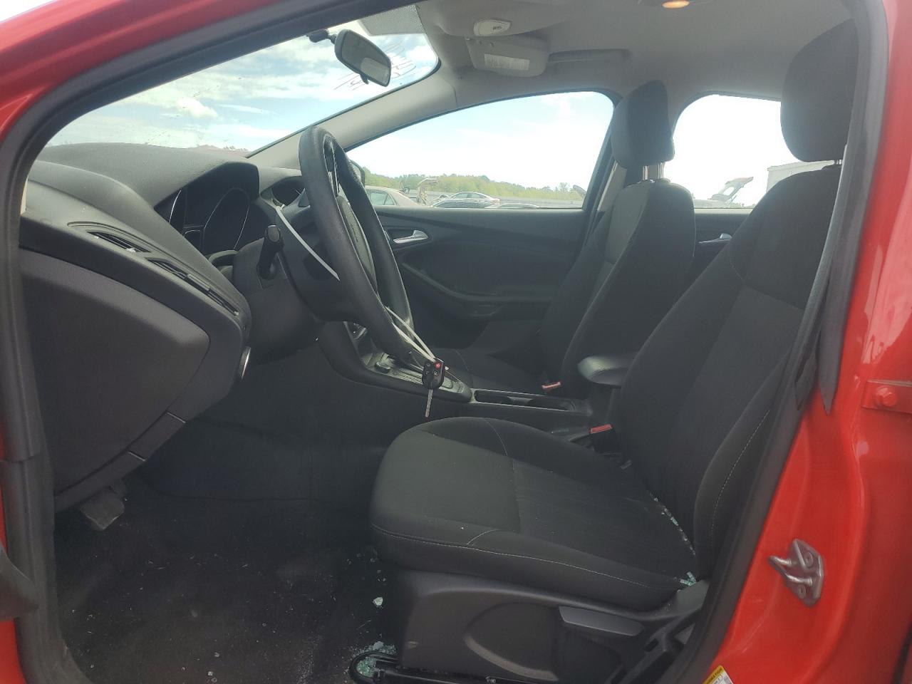 2017 Ford Focus Se VIN: 1FADP3K21HL327584 Lot: 85278965