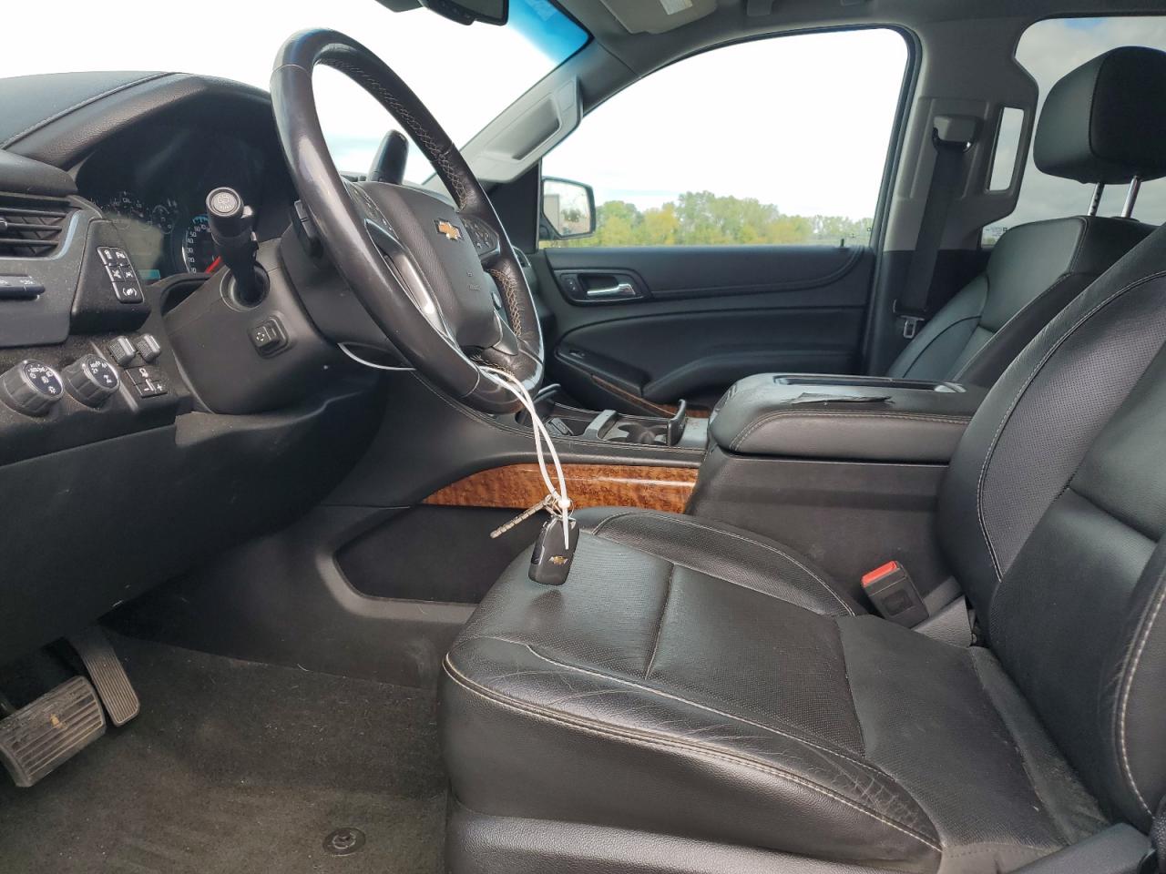 2018 Chevrolet Tahoe K1500 Premier VIN: 1GNSKCKCXJR282289 Lot: 84629495