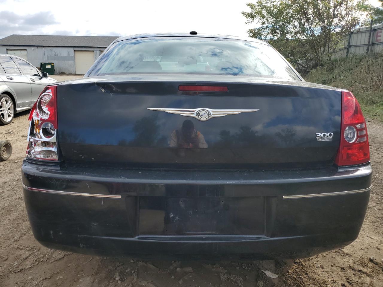 2010 Chrysler 300 Touring VIN: 2C3CA5CV4AH135403 Lot: 82389715