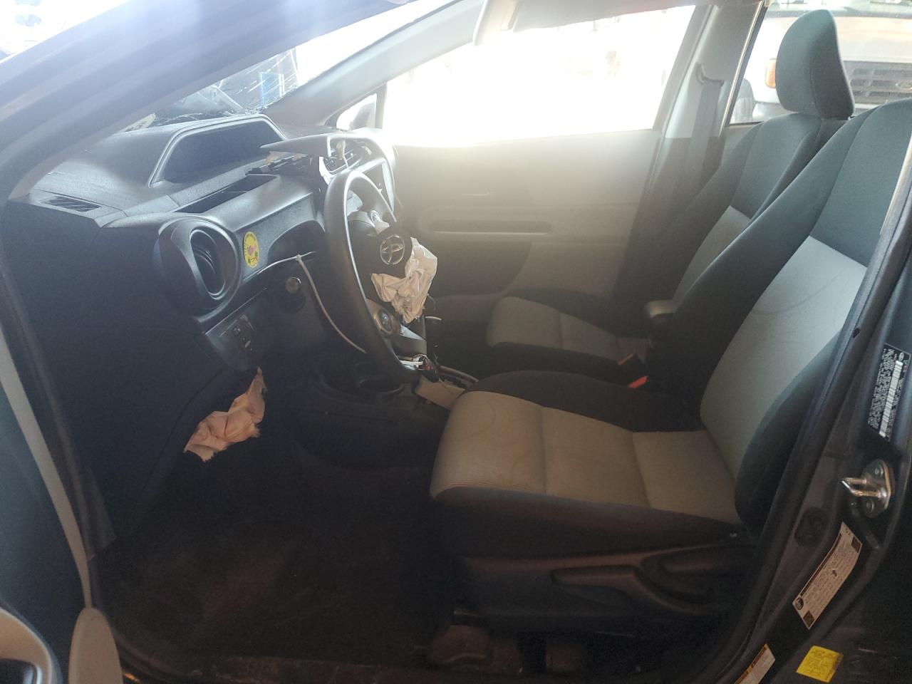 2014 Toyota Prius C VIN: JTDKDTB31E1566398 Lot: 90387555