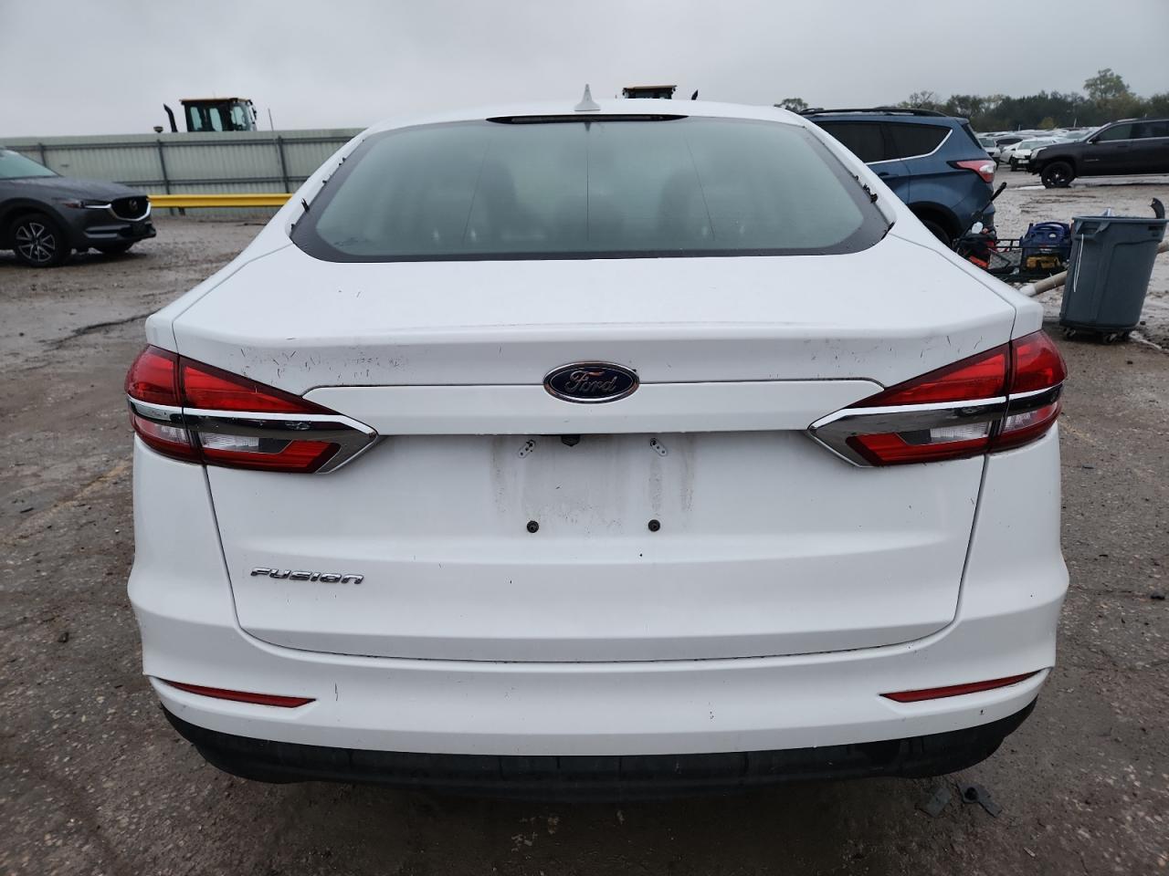 2020 Ford Fusion S VIN: 3FA6P0G74LR194373 Lot: 87072895