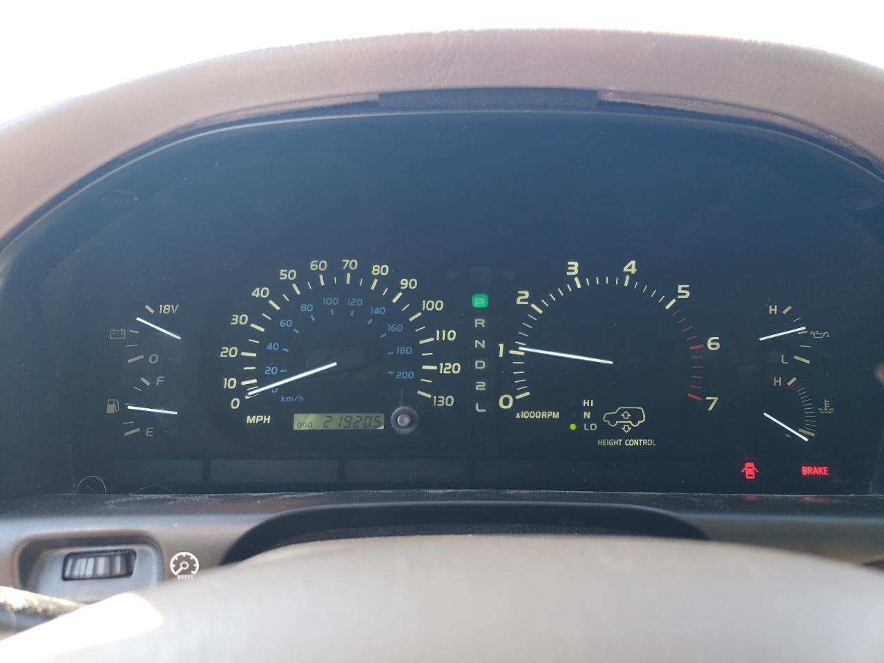 1998 Lexus Lx 470 VIN: JT6HT00W7W0016338 Lot: 84747095