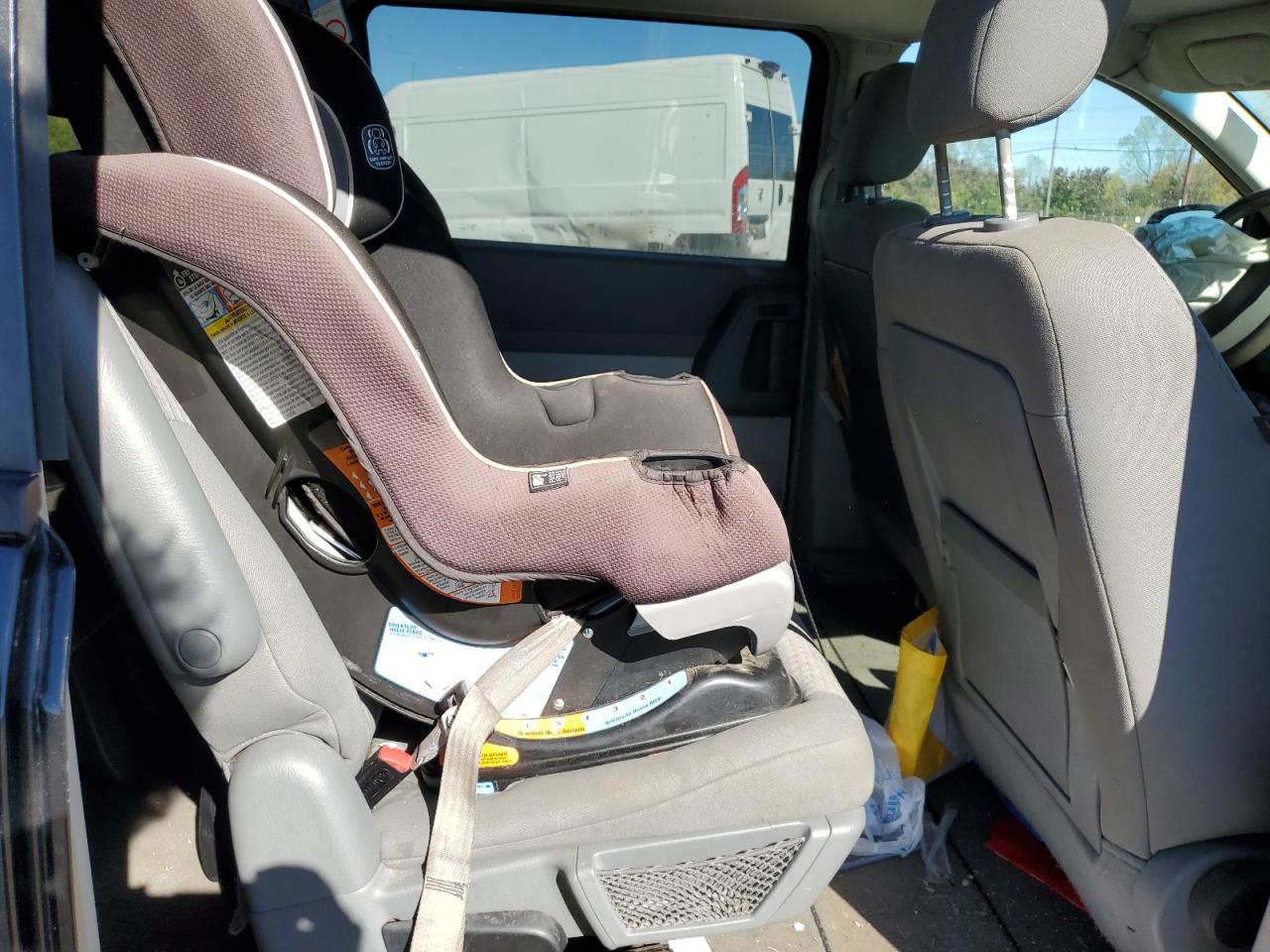 2008 Chrysler Town & Country Lx VIN: 2A8HR44H78R112627 Lot: 85269385