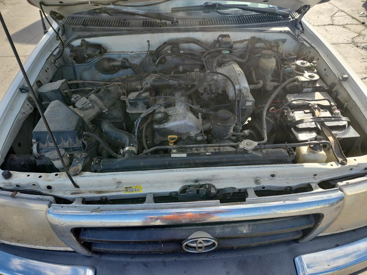 1999 Toyota Tacoma Xtracab VIN: 4TAWM72N7XZ426480 Lot: 82369095