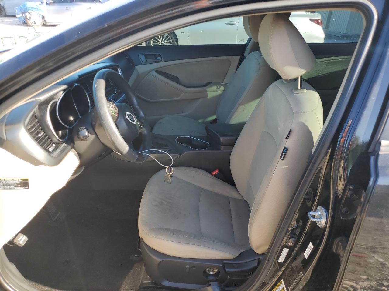 2015 Kia Optima Lx VIN: KNAGM4A73F5660581 Lot: 84793885