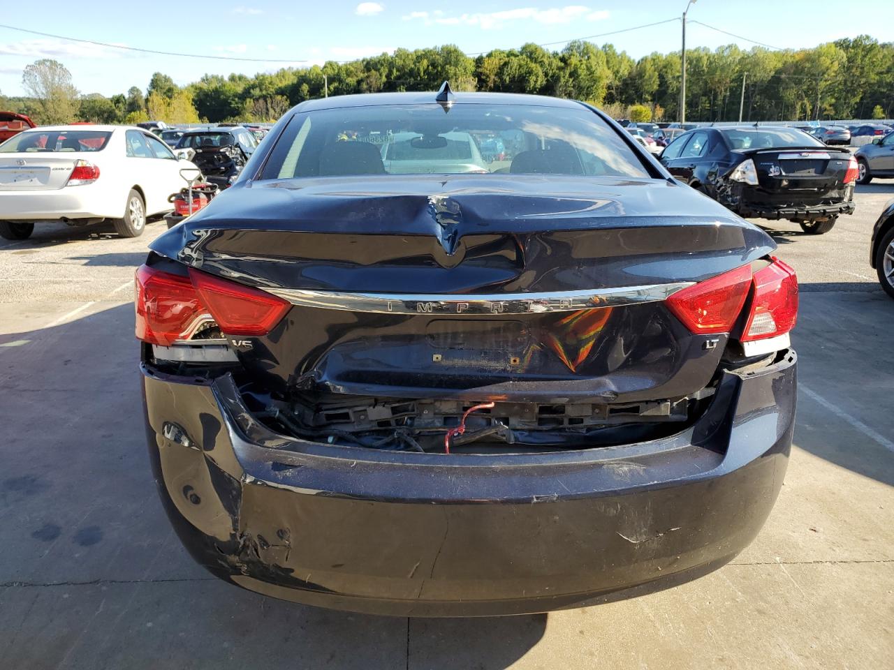 2018 Chevrolet Impala Lt VIN: 2G1105S30J9101547 Lot: 82360835