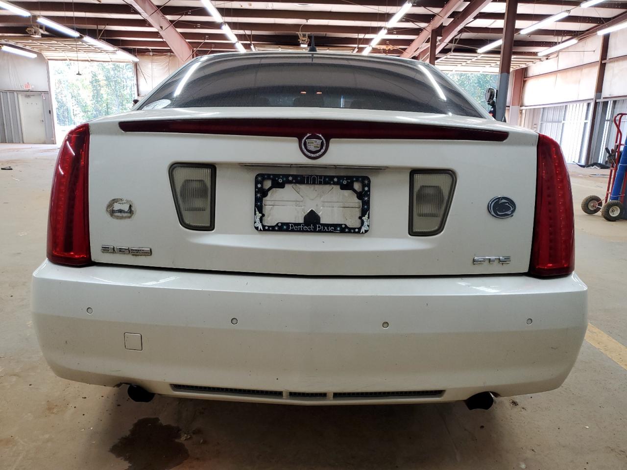 2008 Cadillac Sts VIN: 1G6DK67V580177318 Lot: 89460465