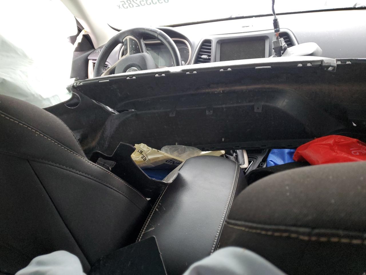 2016 Jeep Cherokee Latitude VIN: 1C4PJMCB1GW340989 Lot: 89535285