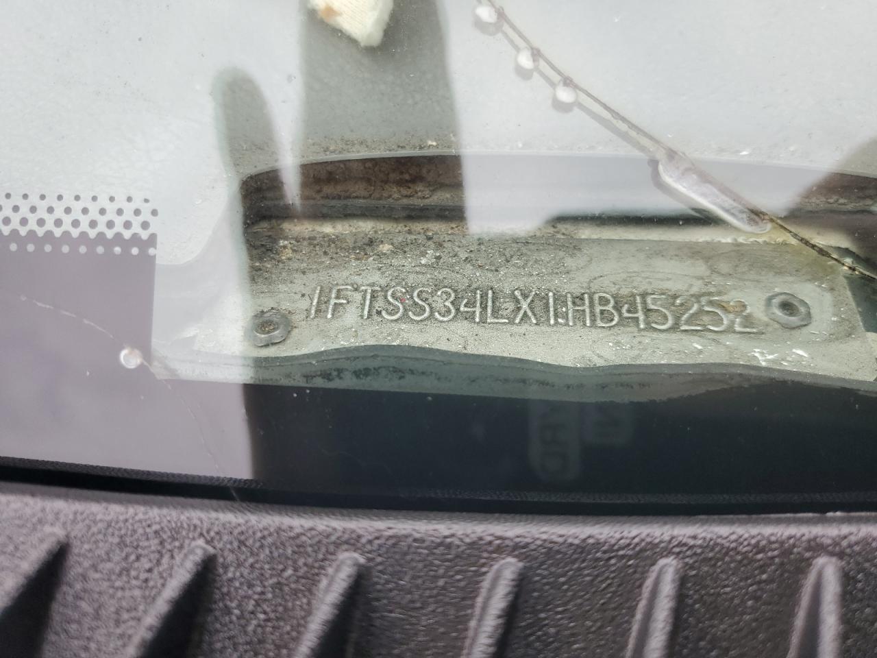 2001 Ford Econoline E350 Super Duty Van VIN: 1FTSS34LX1HB45252 Lot: 90064825