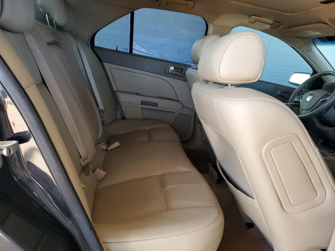 2005 Cadillac Sts VIN: 1G6DW677850218378 Lot: 89675225