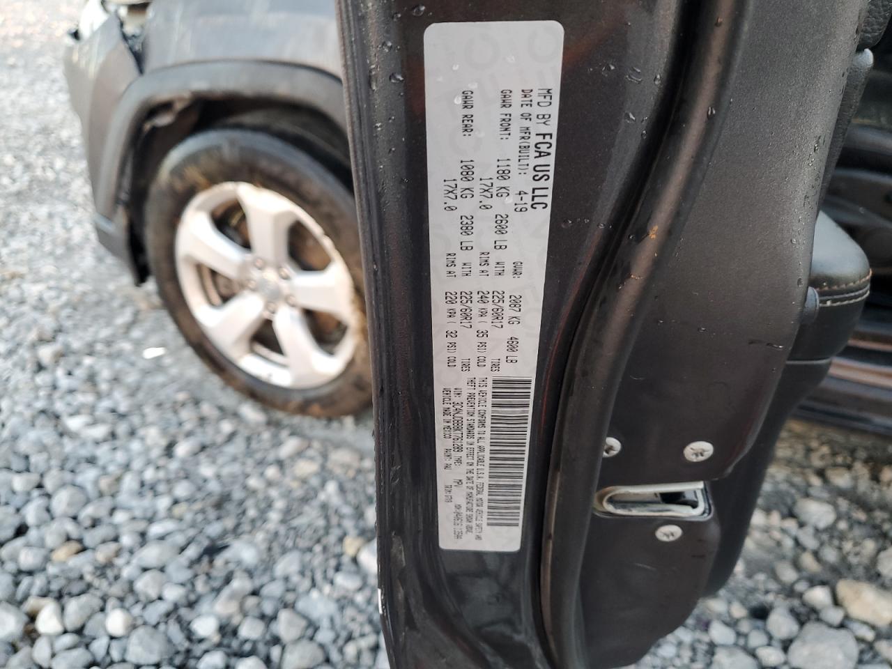 2019 Jeep Compass Latitude VIN: 3C4NJDBB8KT761289 Lot: 90498785