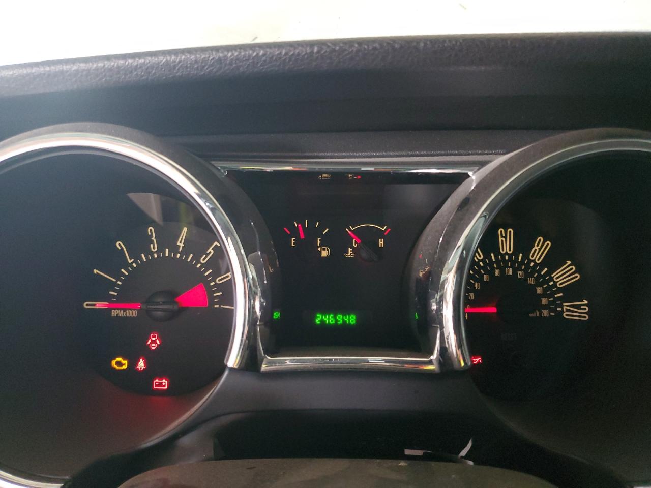 2005 Ford Mustang VIN: 1ZVFT80N455150065 Lot: 82465275