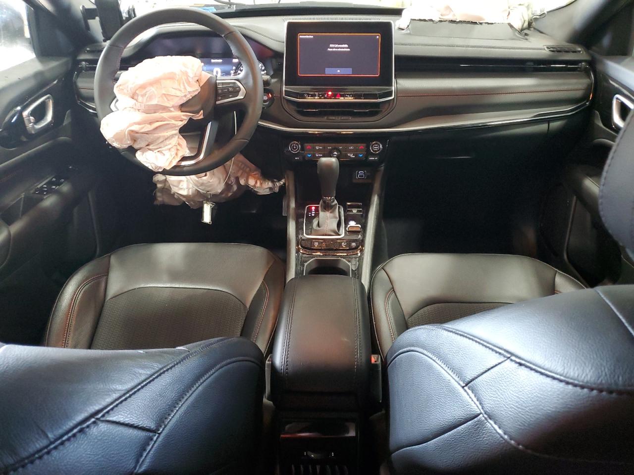 2025 Jeep Compass Trailhawk VIN: 3C4NJDDN8ST584394 Lot: 84953015