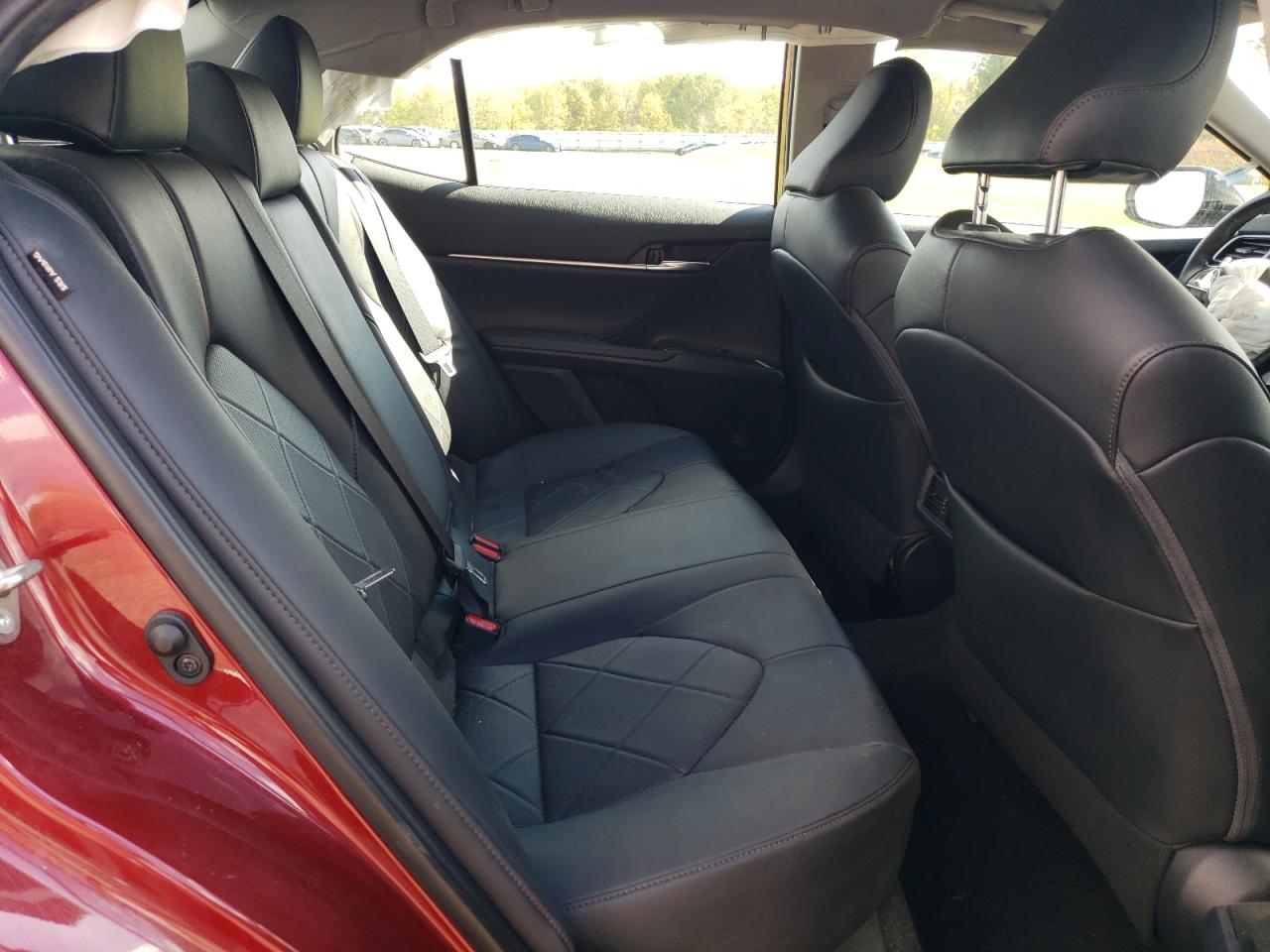 2019 Toyota Camry L VIN: 4T1B11HK5KU832944 Lot: 82367125