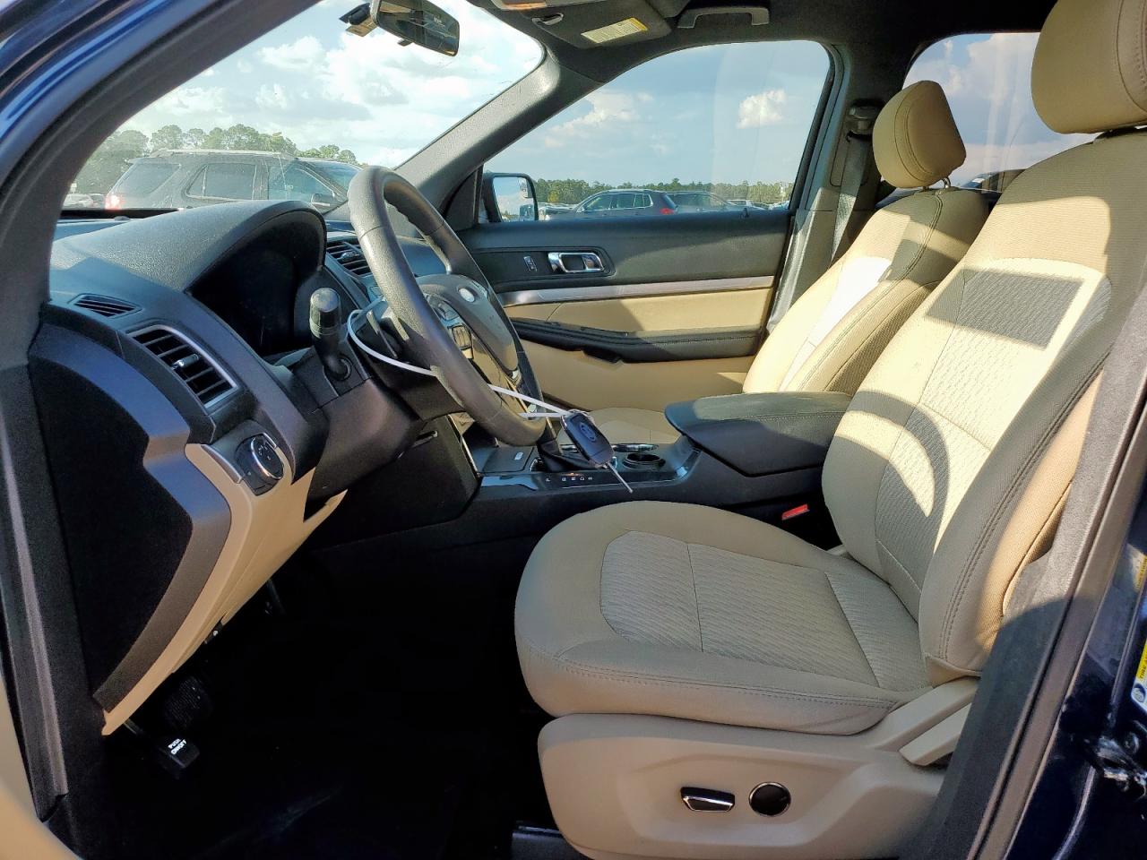 2017 Ford Explorer VIN: 1FM5K7B85HGC54491 Lot: 82263085