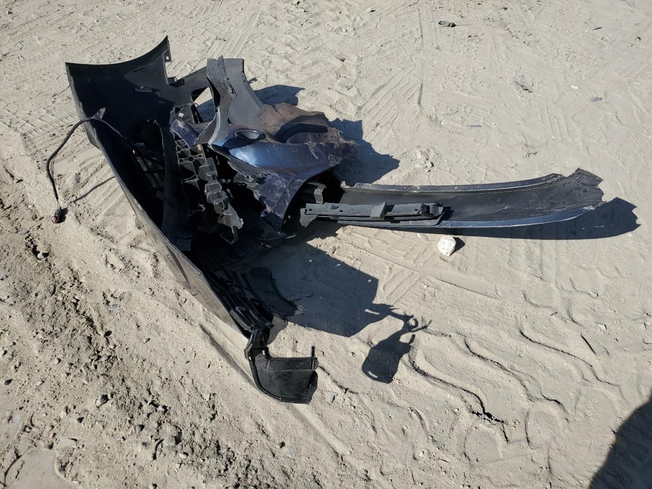 2014 Chevrolet Camaro Lt VIN: 2G1FB1E39E9132242 Lot: 81931465