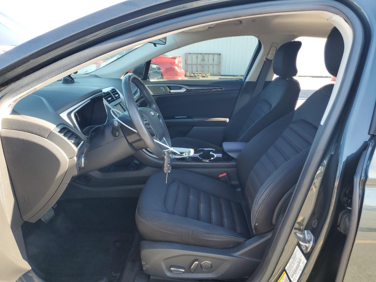 2015 Ford Fusion Se Hybrid VIN: 3FA6P0LU8FR236687 Lot: 82009085