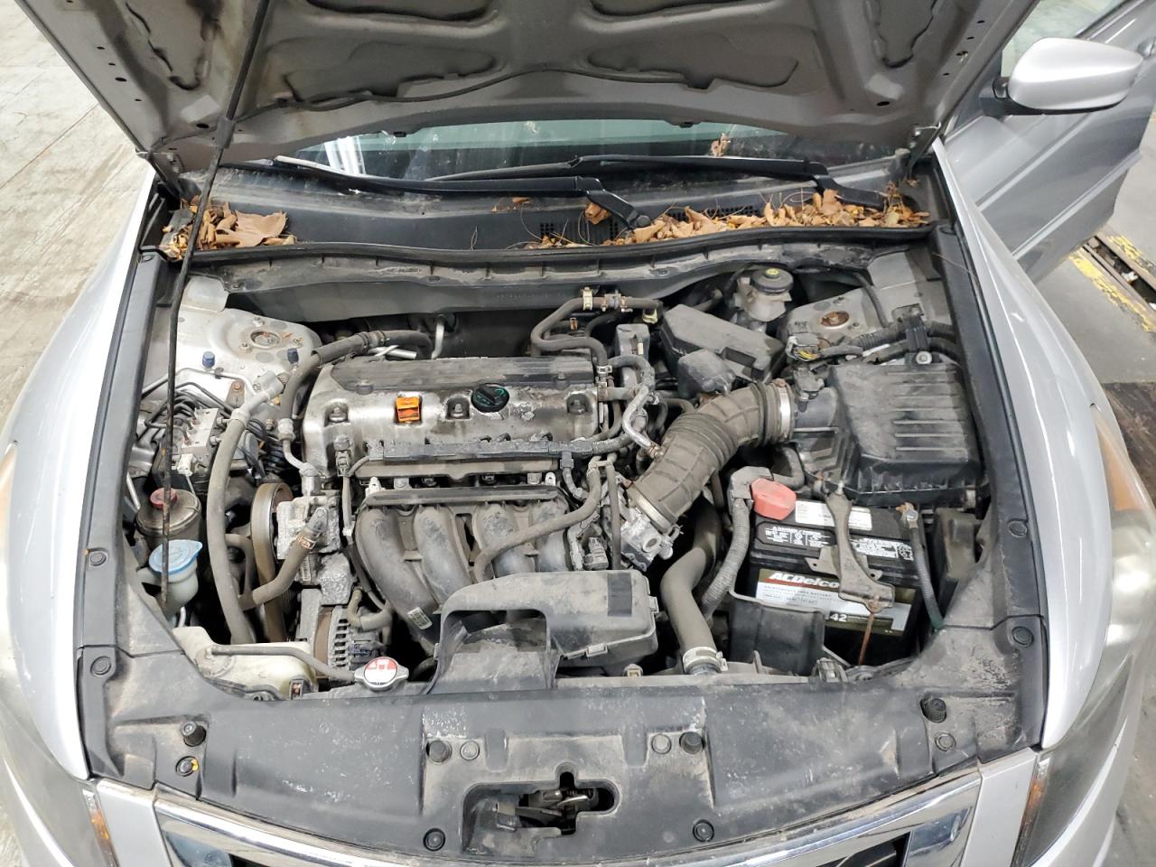 2009 Honda Accord Lx VIN: 1HGCP26349A034098 Lot: 85129665