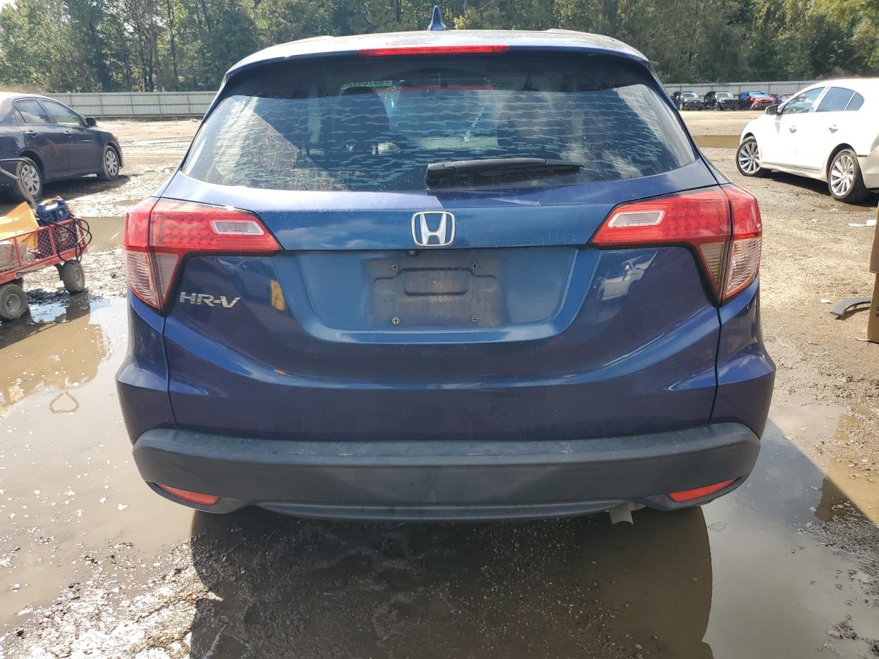 2017 Honda Hr-V Lx VIN: 3CZRU5H33HM705532 Lot: 85704725